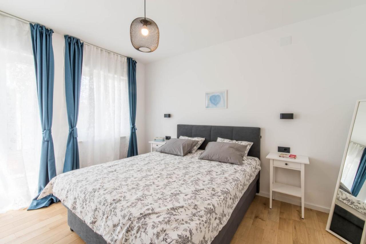 Marta Apartment Rovinj Bagian luar foto