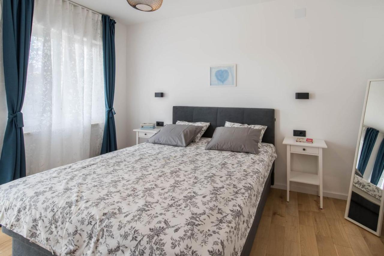Marta Apartment Rovinj Bagian luar foto